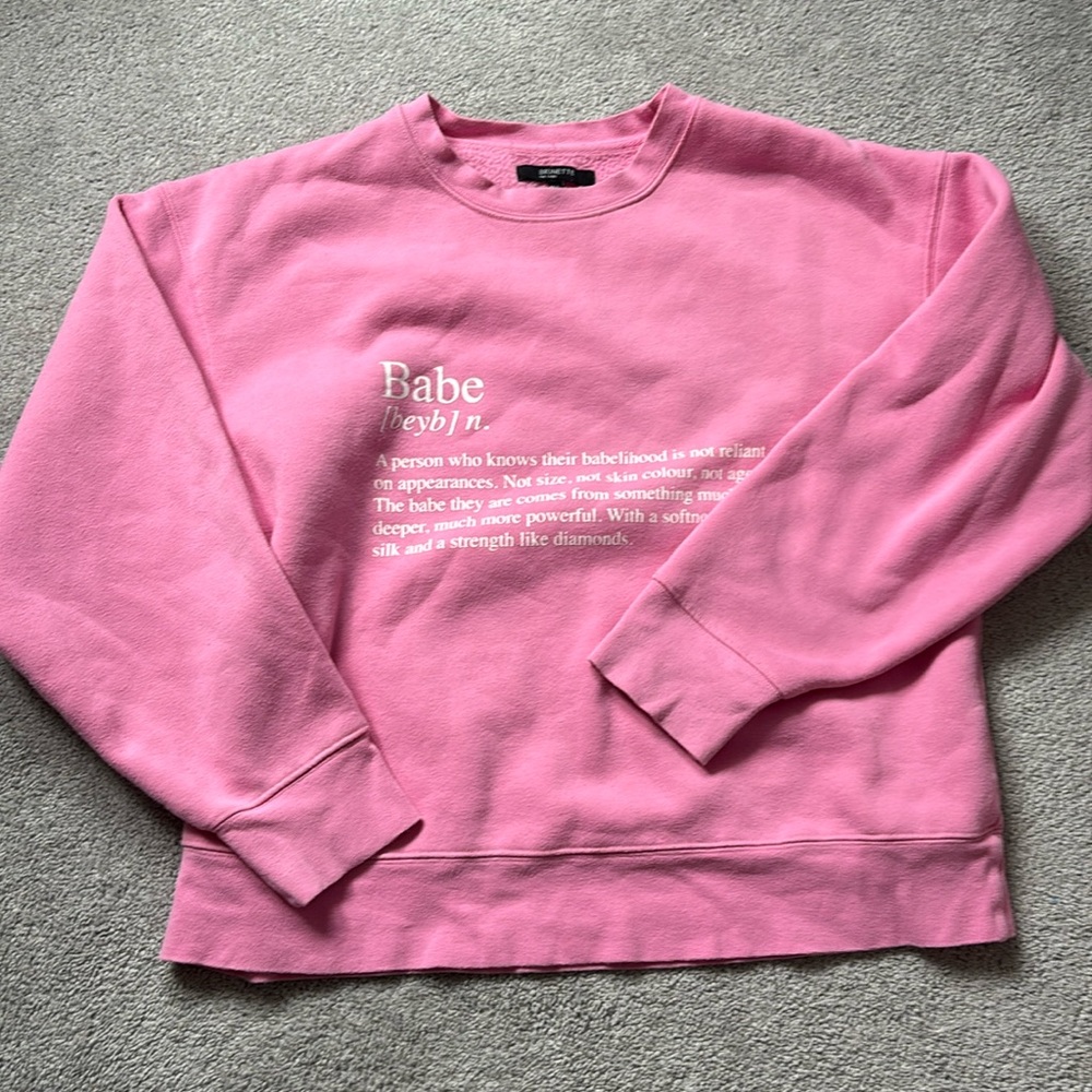 Brunette the label babe sweatshirt